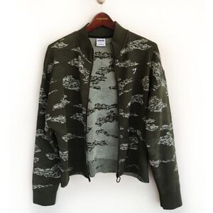 Gymshark Adapt Camo Seamless Track Jacket Size Large